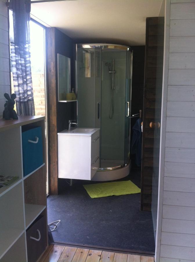 Les Nuits Insolites De La Mothe - Hebergement En Bulle Ou Tiny House Avec Spa Privatif Outremecourt Bagian luar foto