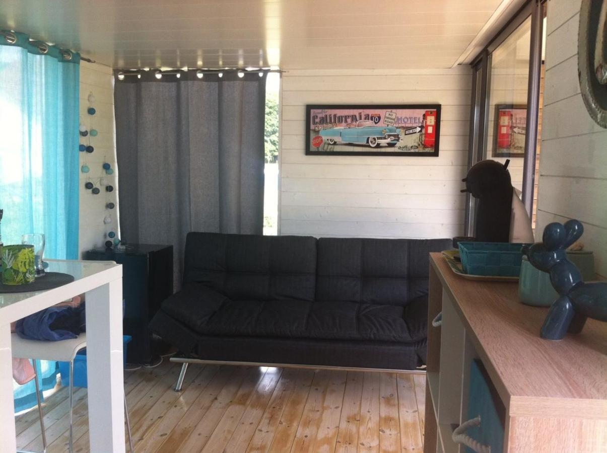 Les Nuits Insolites De La Mothe - Hebergement En Bulle Ou Tiny House Avec Spa Privatif Outremecourt Bagian luar foto